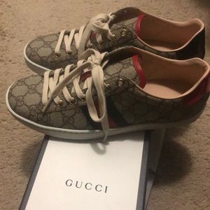 Gucci sneakers